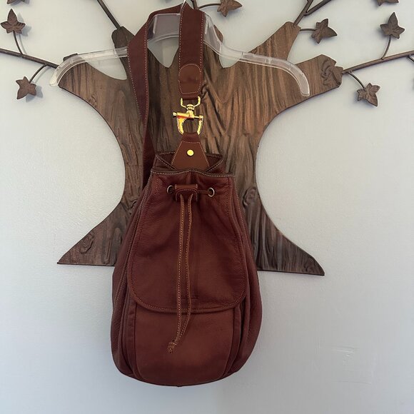 RARE Bally Leather Bucket Sling Bag - Picture 1 of 11